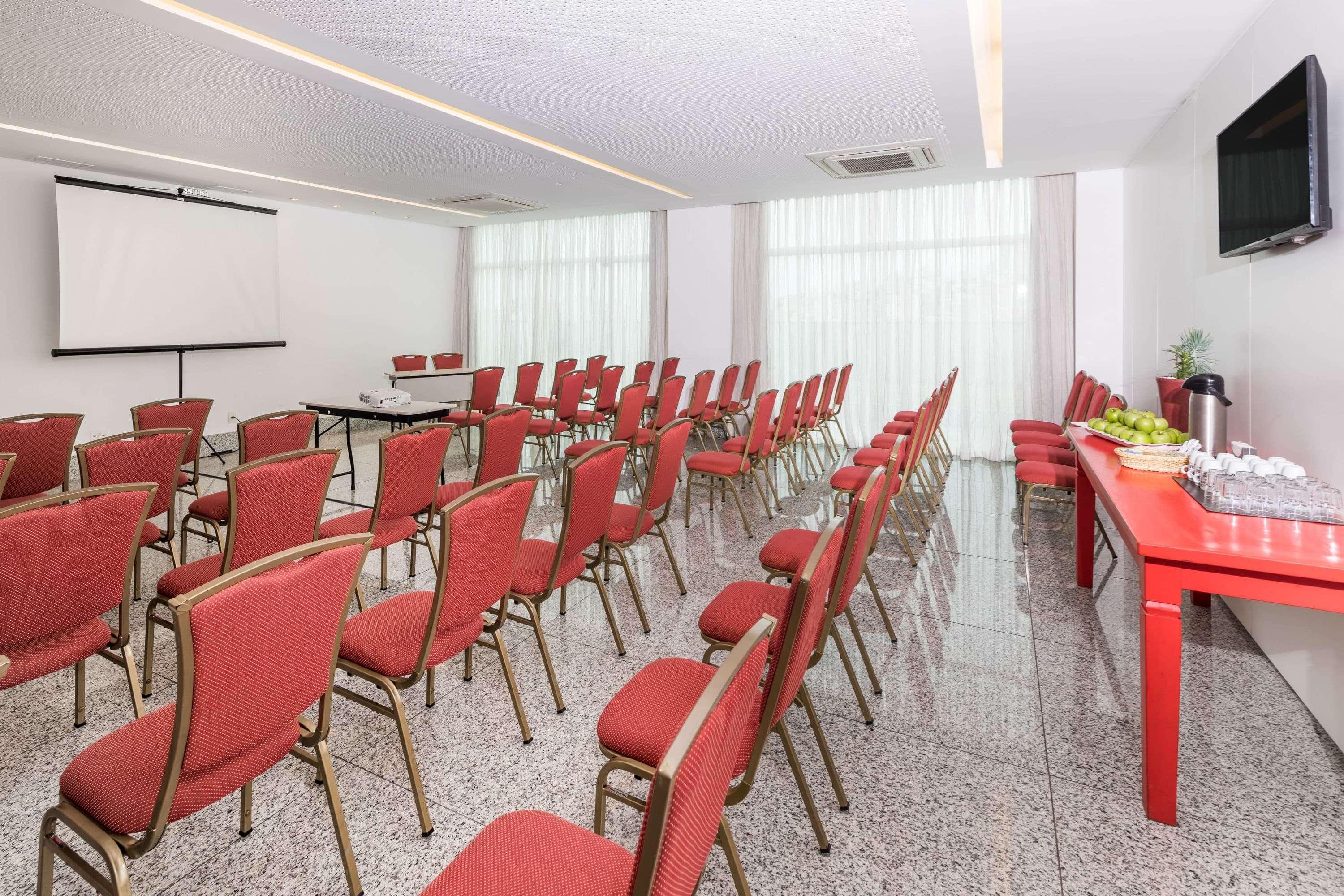 Esuites Virginia Luxemburgo Belo Horizonte Exterior photo